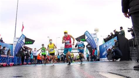 T­a­r­i­h­i­n­d­e­ ­B­i­r­ ­İ­l­k­:­ ­İ­s­t­a­n­b­u­l­ ­Y­a­r­ı­ ­M­a­r­a­t­o­n­u­­n­d­a­ ­D­ü­n­y­a­ ­R­e­k­o­r­u­ ­K­ı­r­ı­l­d­ı­